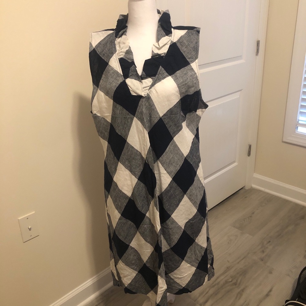Crown & Ivy Navy and White Patterned Dress
